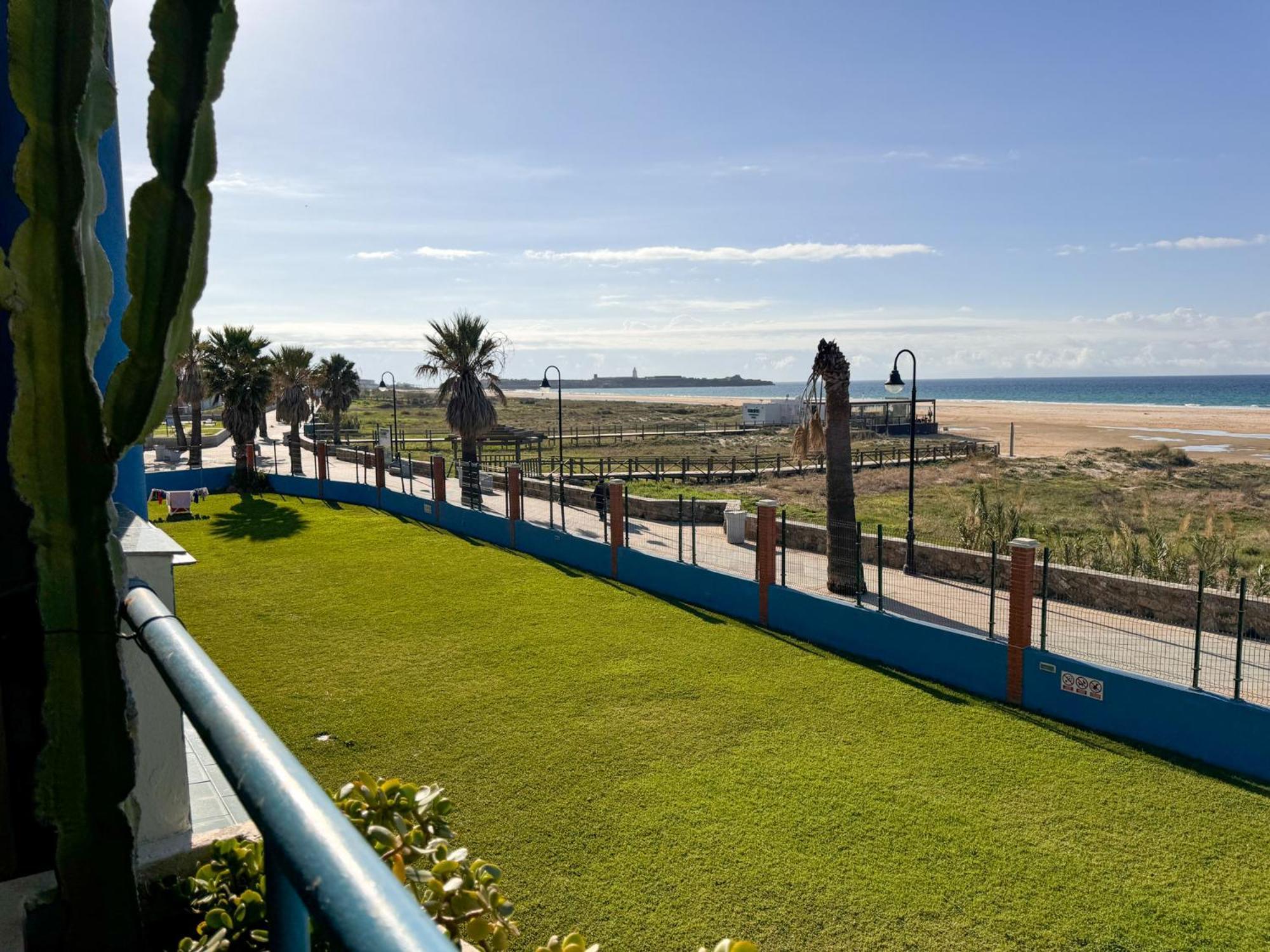 Tarifa Cozy House - Beach Front, Pool, Parking Eksteriør bilde